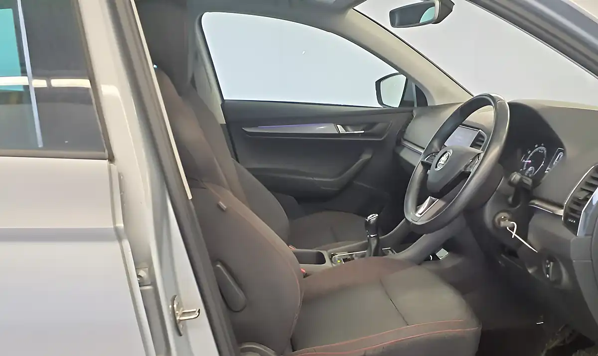 Used 2019 Skoda Karoq Se Edition Silver - Interior and Exterior details 2