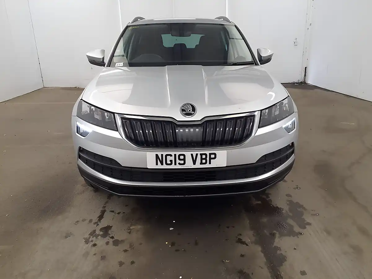 Used 2019 Skoda Karoq Se Edition Silver - Interior and Exterior details 3