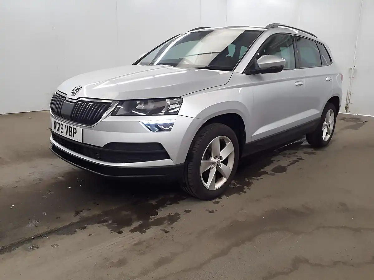 Used 2019 Skoda Karoq Se Edition Silver - Interior and Exterior details 4