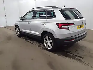 Used 2019 Skoda Karoq Se Edition Silver - Interior and Exterior details 5