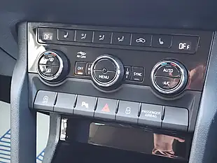 Used 2019 Skoda Karoq Se L Black - Interior and Exterior details 14