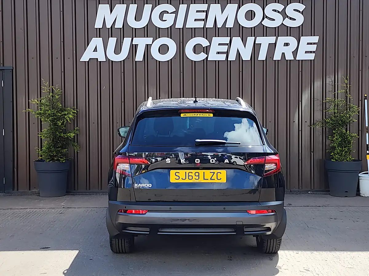 Used 2019 Skoda Karoq Se L Black - Interior and Exterior details 5