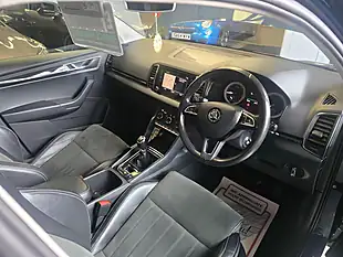 Used 2019 Skoda Karoq Se L Blue - Interior and Exterior details 14