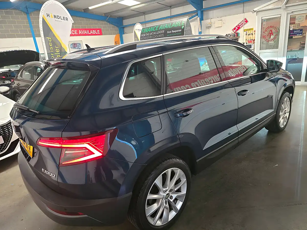 Used 2019 Skoda Karoq Se L Blue - Interior and Exterior details 2