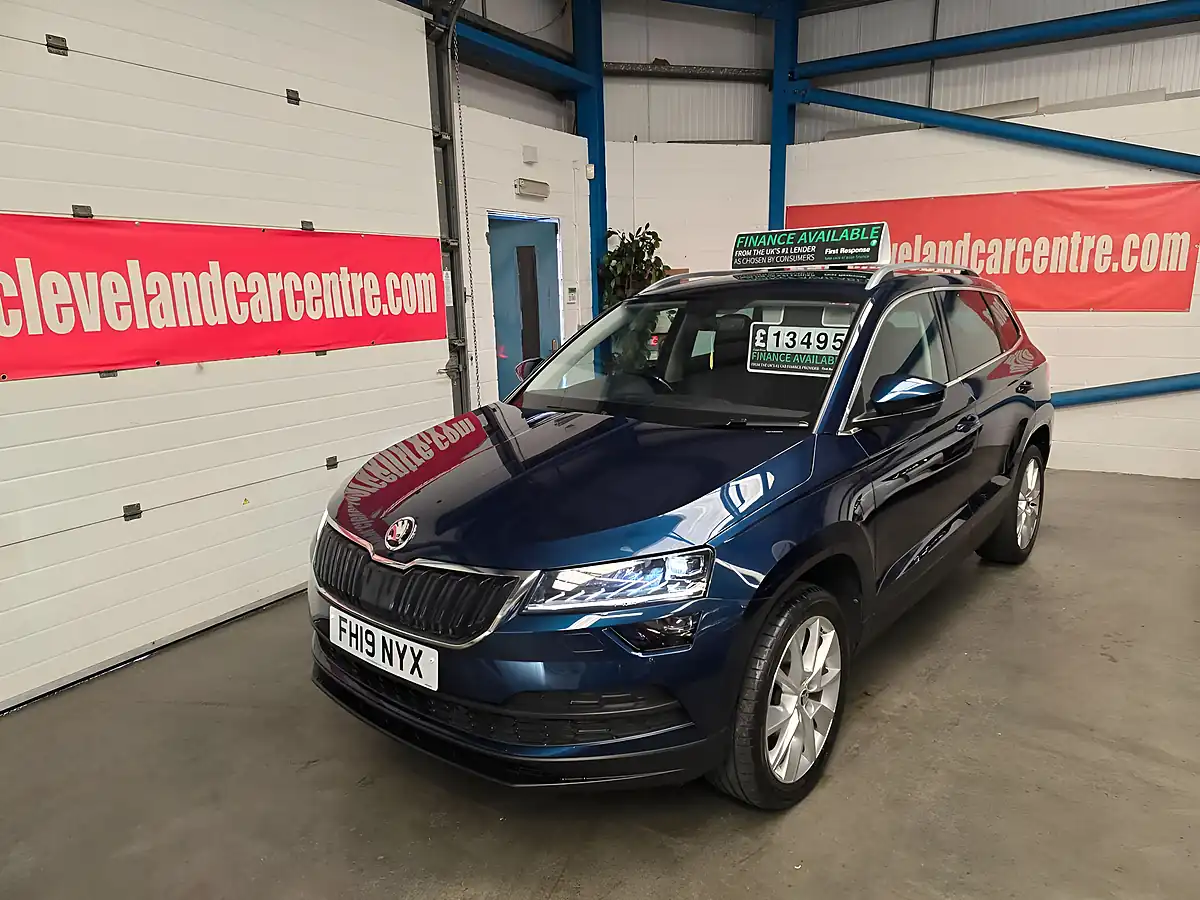 Used 2019 Skoda Karoq Se L Blue - Interior and Exterior details 8
