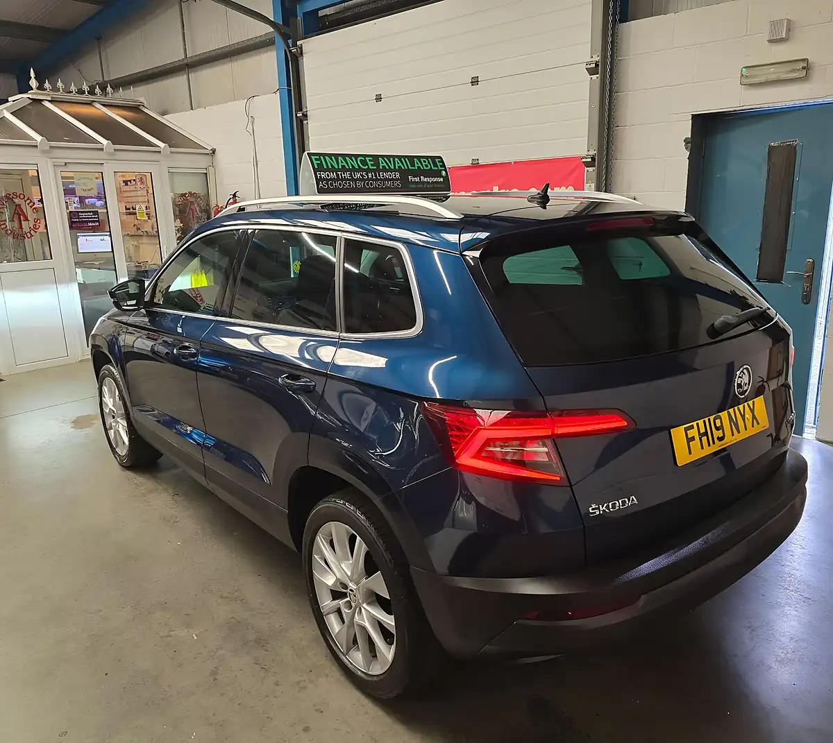 Used 2019 Skoda Karoq Se L Blue - Interior and Exterior details 9