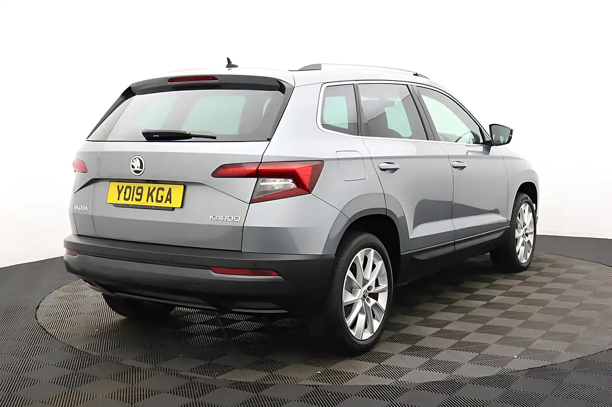 Used 2019 Skoda Karoq Se L Grey - Interior and Exterior details 3