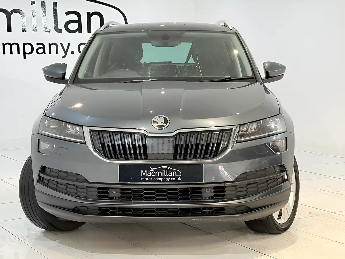 Used 2019 Skoda Karoq Se L Grey - Interior and Exterior details 8