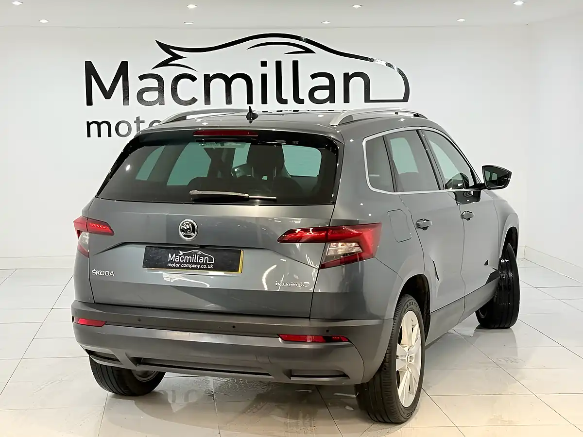 Used 2019 Skoda Karoq Se L Grey - Interior and Exterior details 9