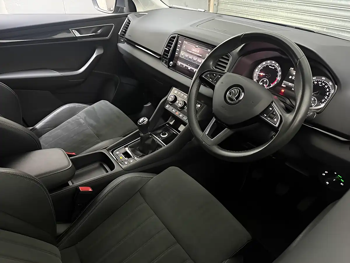 Used 2019 Skoda Karoq Se L Grey - Interior and Exterior details 11