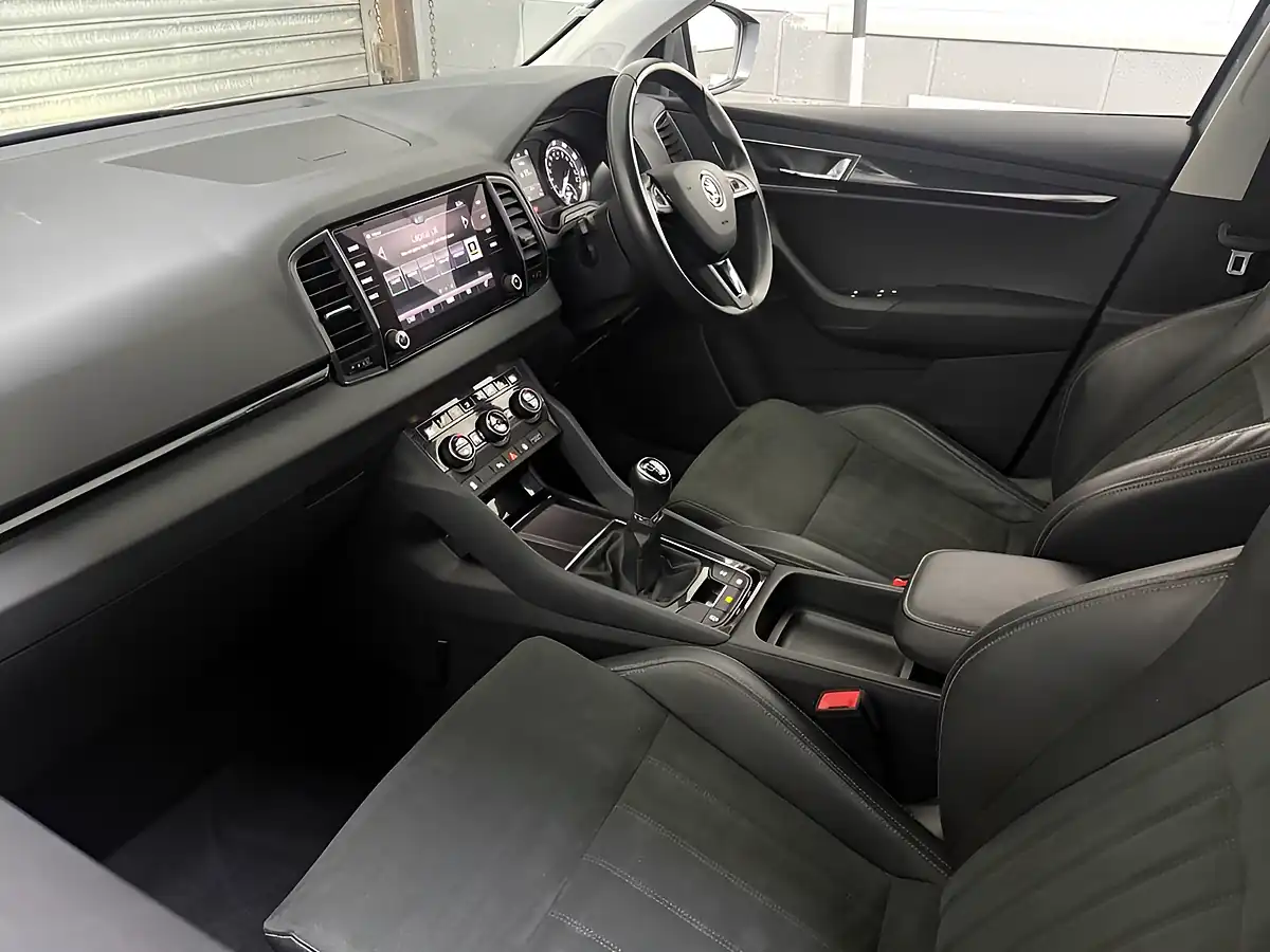 Used 2019 Skoda Karoq Se L Grey - Interior and Exterior details 2