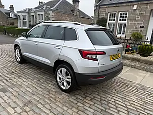 Used 2019 Skoda Karoq Se L Silver - Interior and Exterior details 8