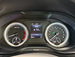 Used 2019 Skoda Karoq Se L Velvet Red - Interior and Exterior details 11
