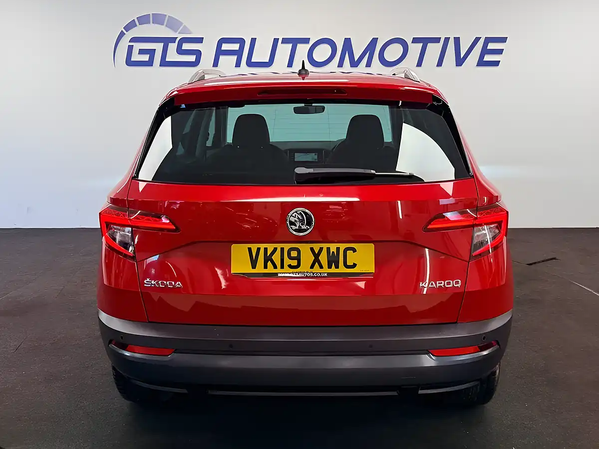 Used 2019 Skoda Karoq Se L Velvet Red - Interior and Exterior details 9