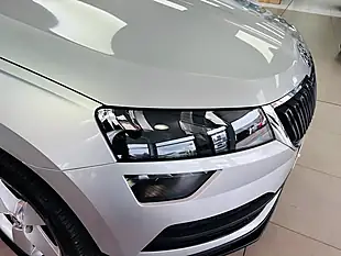 Used 2019 Skoda Karoq Se Silver - Interior and Exterior details 11