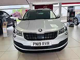 Used 2019 Skoda Karoq Se Silver - Interior and Exterior details 2