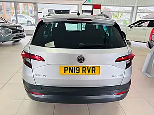 Used 2019 Skoda Karoq Se Silver - Interior and Exterior details 4