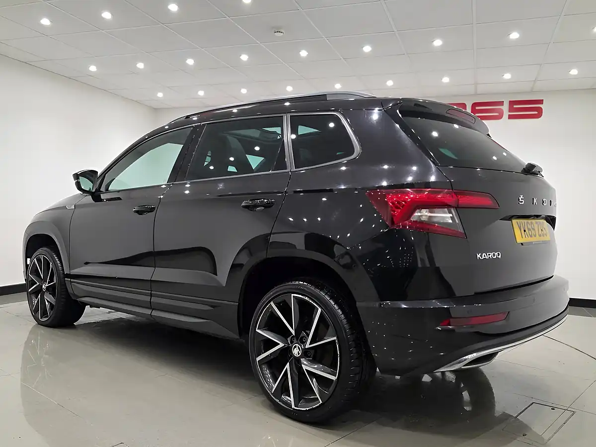 Used 2019 Skoda Karoq Sportline Black - Interior and Exterior details 17