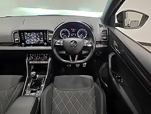 Used 2019 Skoda Karoq Sportline Black - Interior and Exterior details 18