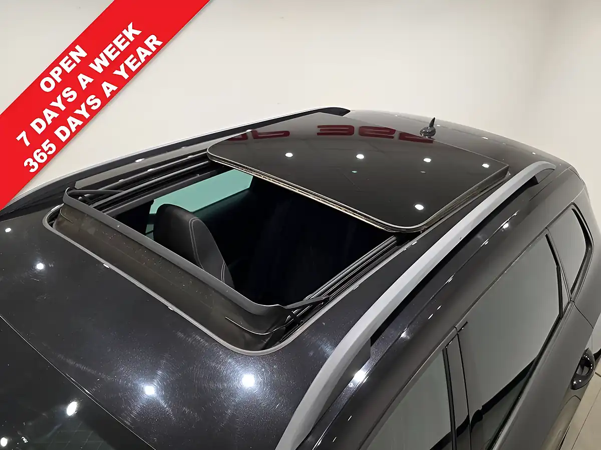Used 2019 Skoda Karoq Sportline Black - Interior and Exterior details 2