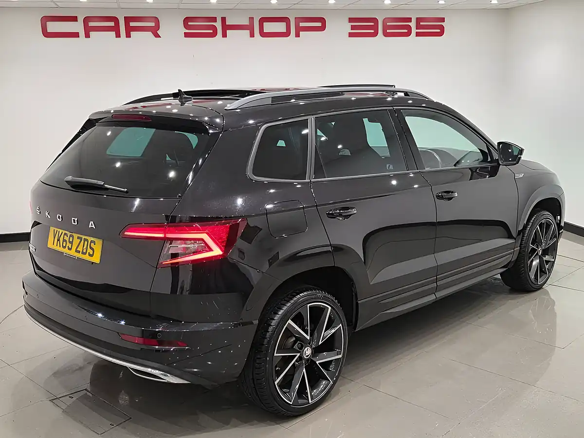 Used 2019 Skoda Karoq Sportline Black - Interior and Exterior details 3
