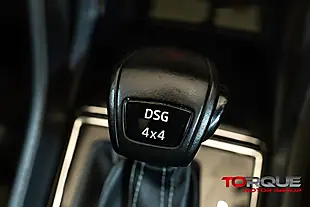 Used 2019 Skoda Karoq Sportline Black - Interior and Exterior details 15