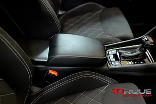 Used 2019 Skoda Karoq Sportline Black - Interior and Exterior details 18