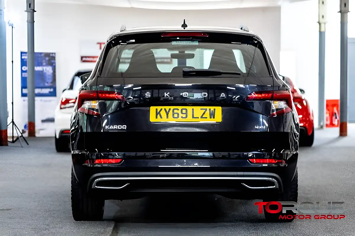 Used 2019 Skoda Karoq Sportline Black - Interior and Exterior details 6