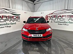 Used 2019 Skoda Karoq Sportline Red - Interior and Exterior details 2