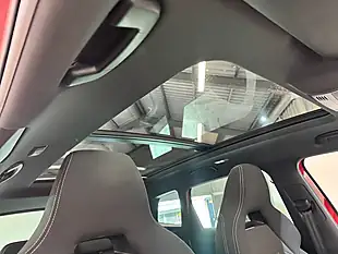 Used 2019 Skoda Karoq Sportline Red - Interior and Exterior details 8
