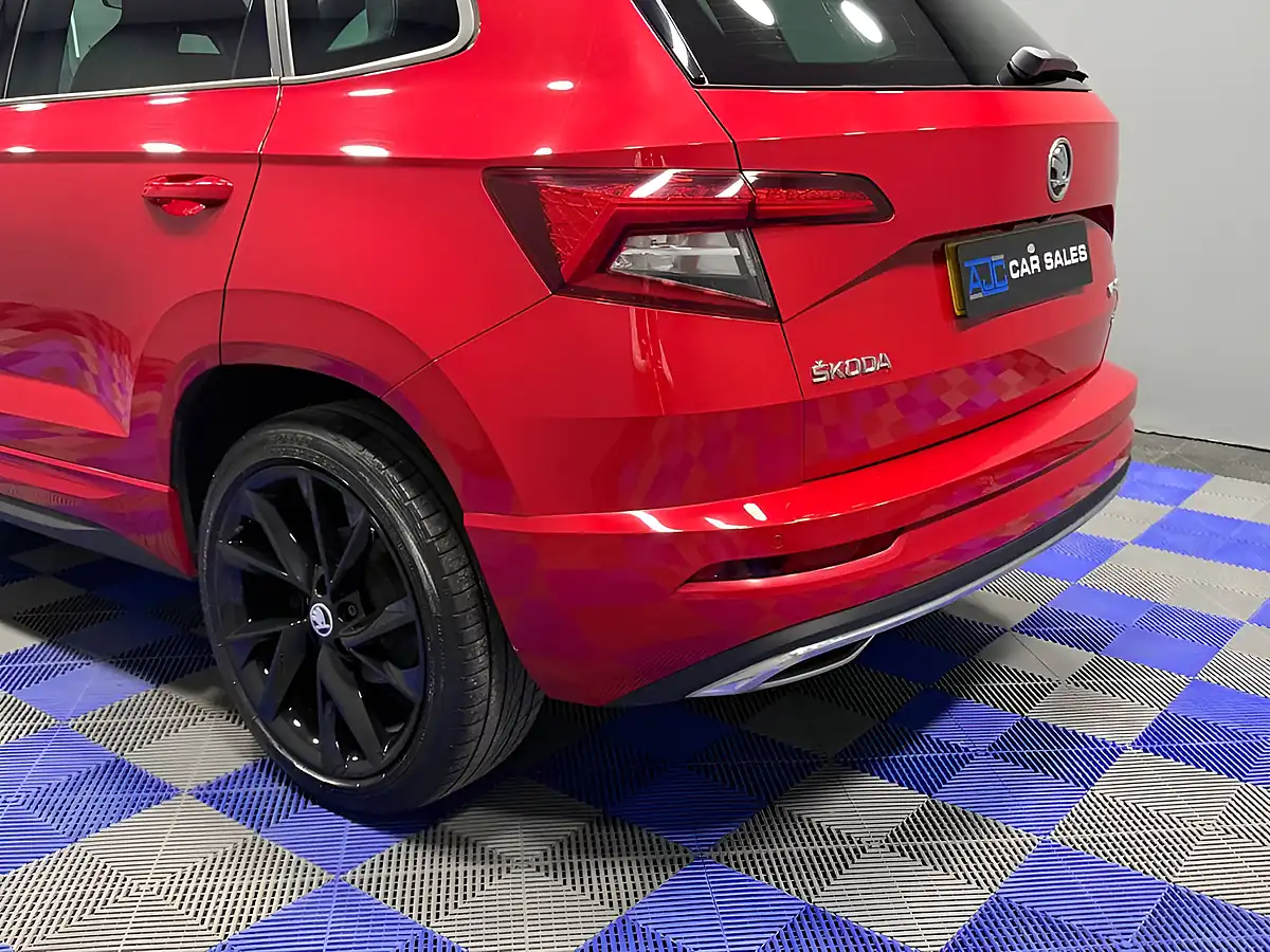 Used 2019 Skoda Karoq Sportline Velvet Red Metallic - Interior and Exterior details 9