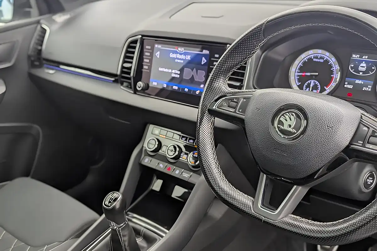 Used 2019 Skoda Karoq Sportline White - Interior and Exterior details 16