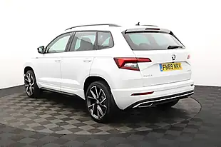 Used 2019 Skoda Karoq Sportline White - Interior and Exterior details 5