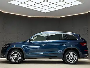 Used 2019 Skoda Kodiaq Laurin & Klement Petrol Blue - Interior and Exterior details 6
