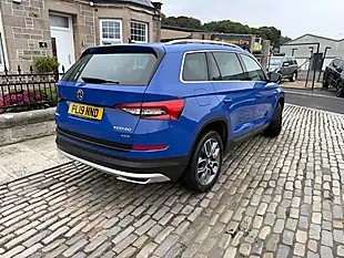 Used 2019 Skoda Kodiaq Scout Energy Blue - Interior and Exterior details 5