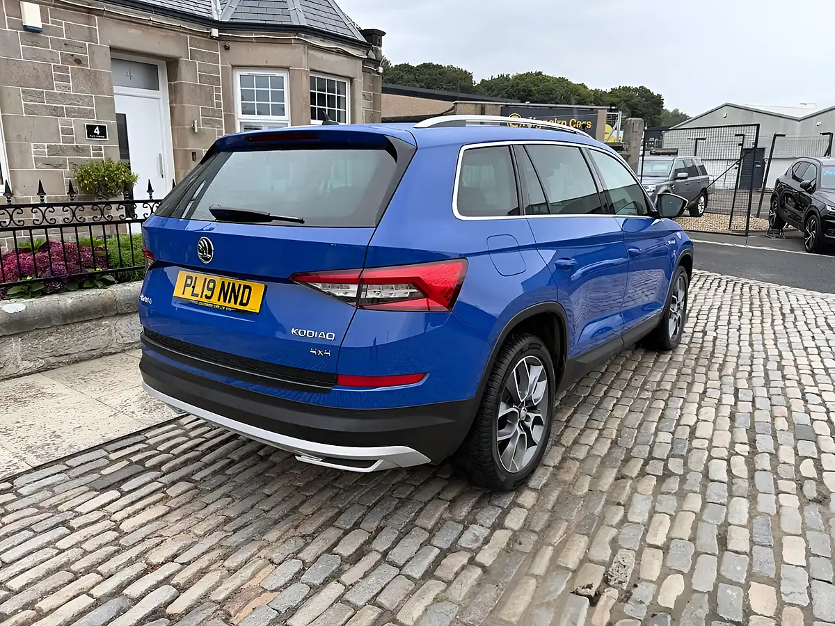Used 2019 Skoda Kodiaq Scout Energy Blue - Interior and Exterior details 9