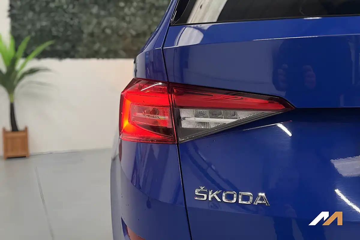 Used 2019 Skoda Kodiaq Se Blue - Interior and Exterior details 16