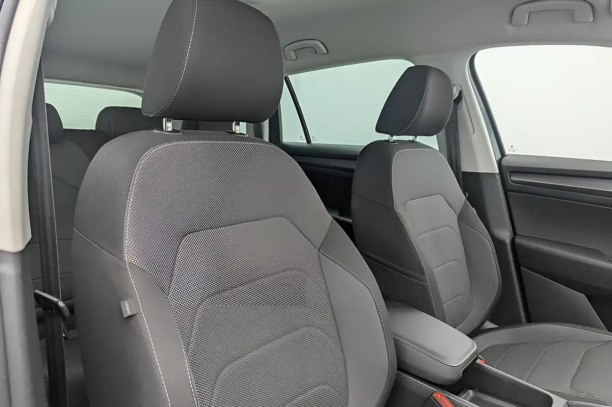 Used 2019 Skoda Kodiaq Se Grey - Interior and Exterior details 13