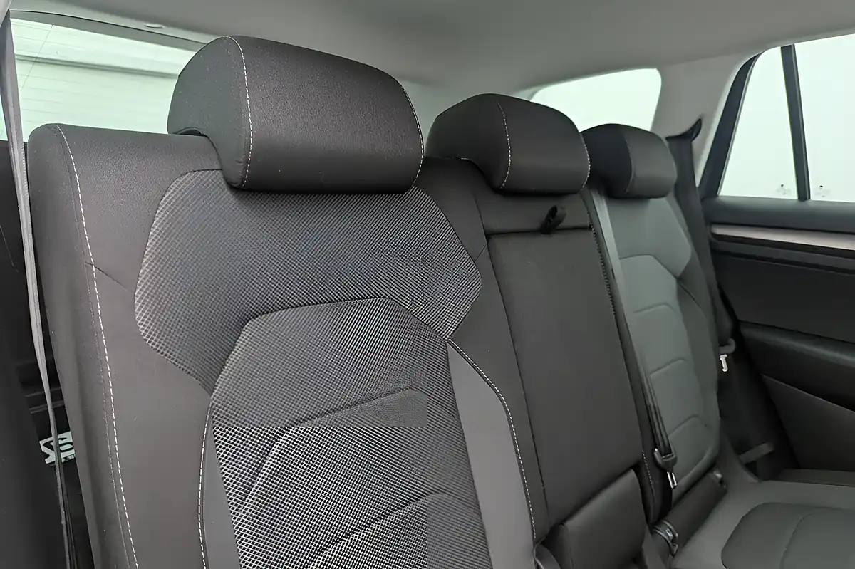 Used 2019 Skoda Kodiaq Se Grey - Interior and Exterior details 17