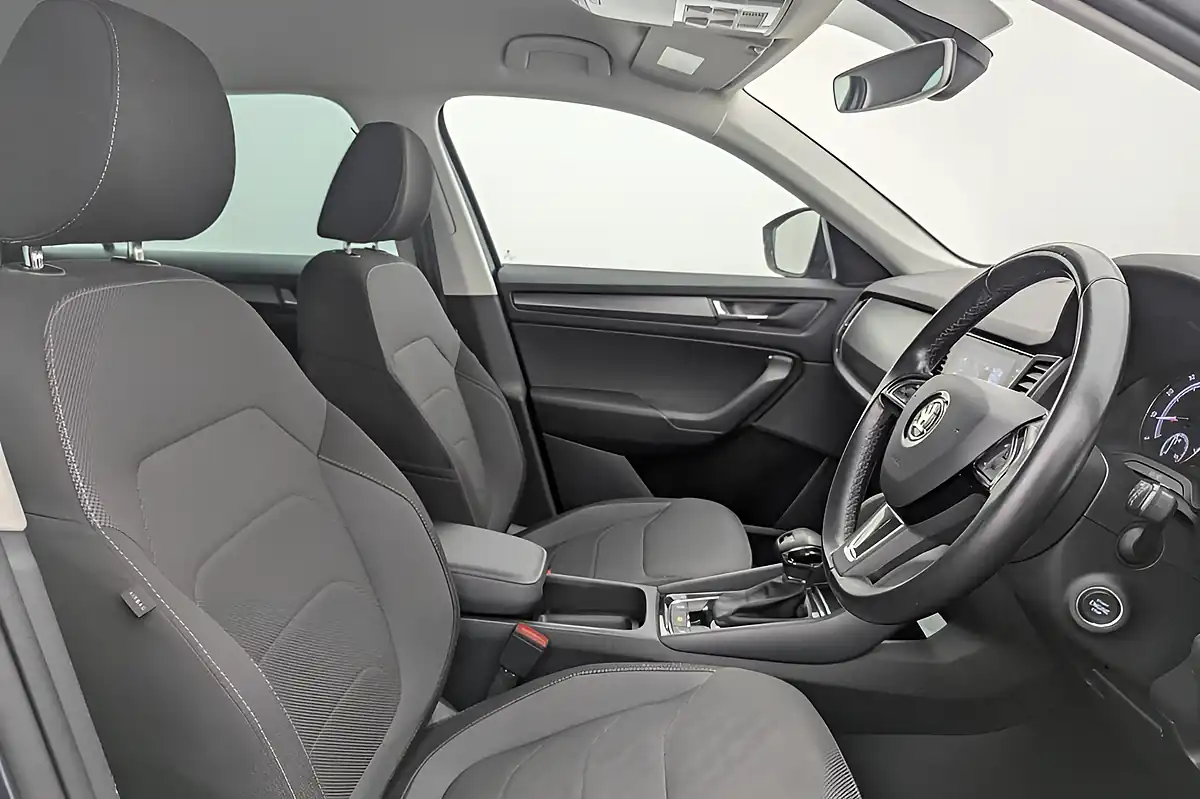 Used 2019 Skoda Kodiaq Se Grey - Interior and Exterior details 3