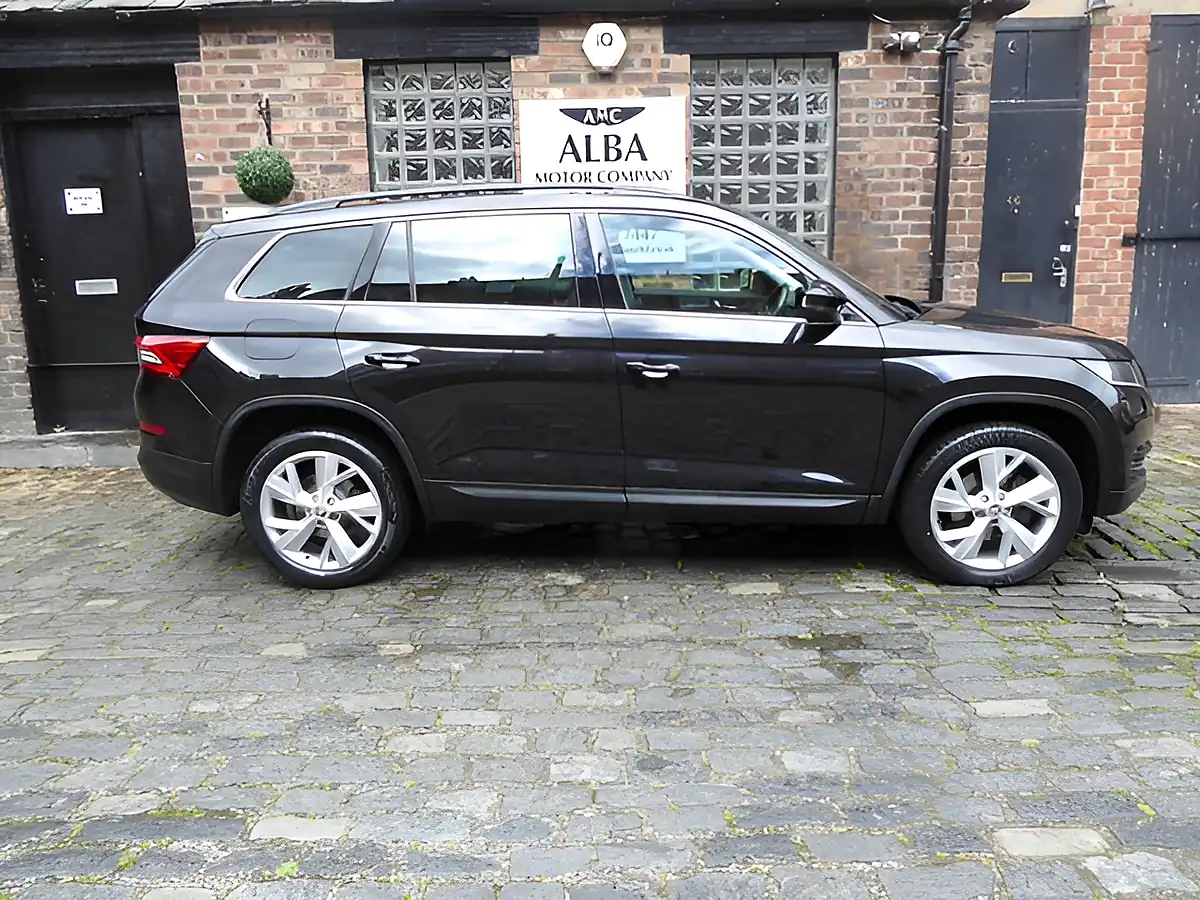 Used 2019 Skoda Kodiaq Se L Black - Interior and Exterior details 7