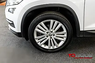 Used 2019 Skoda Kodiaq Se L White - Interior and Exterior details 10