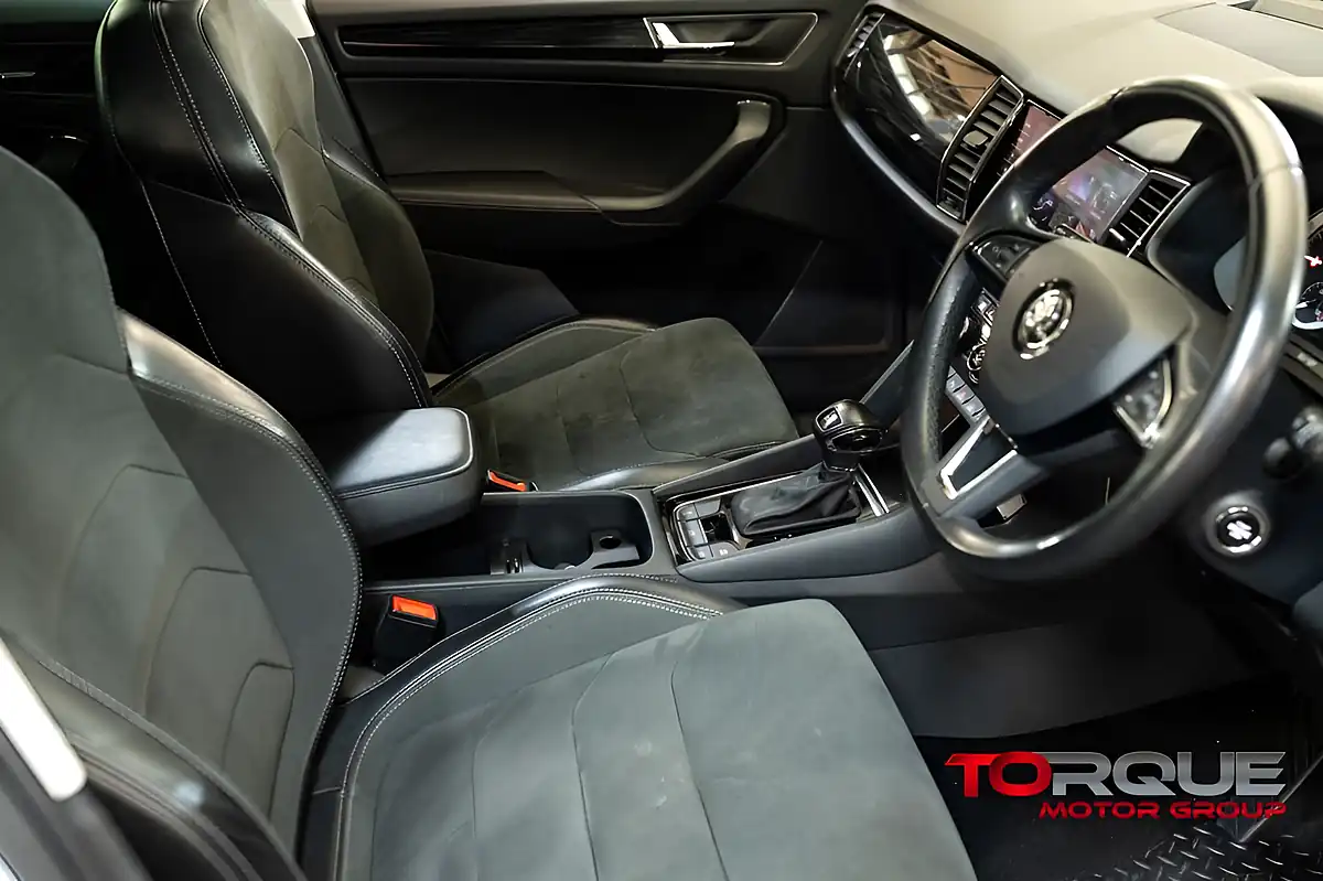 Used 2019 Skoda Kodiaq Se L White - Interior and Exterior details 17