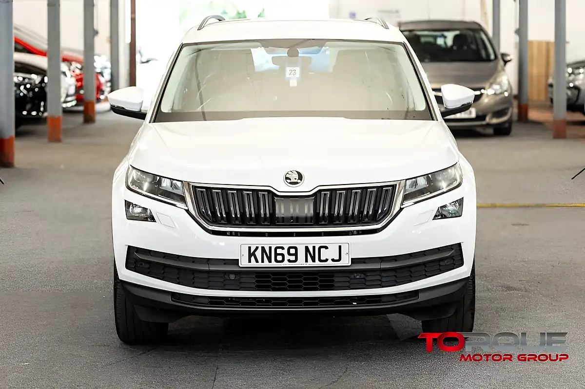 Used 2019 Skoda Kodiaq Se L White - Interior and Exterior details 2