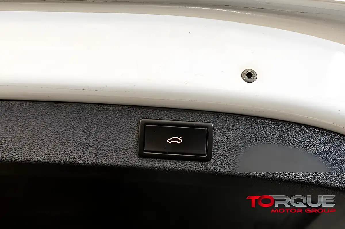 Used 2019 Skoda Kodiaq Se L White - Interior and Exterior details 20