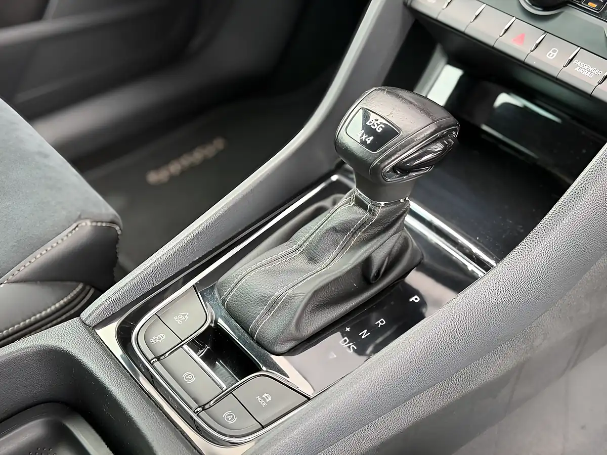 Used 2019 Skoda Kodiaq Sportline Black - Interior and Exterior details 12