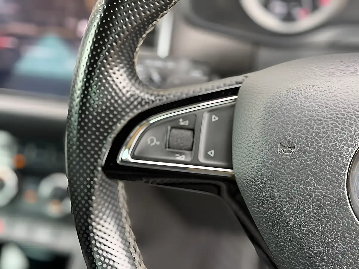 Used 2019 Skoda Kodiaq Sportline Black - Interior and Exterior details 14
