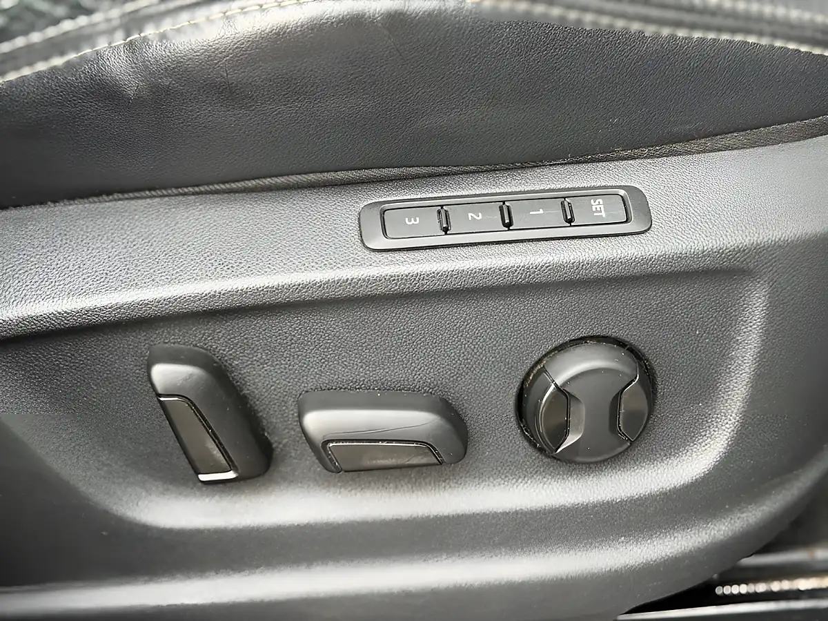 Used 2019 Skoda Kodiaq Sportline Black - Interior and Exterior details 5