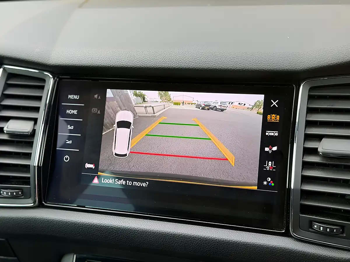 Used 2019 Skoda Kodiaq Sportline Black - Interior and Exterior details 8