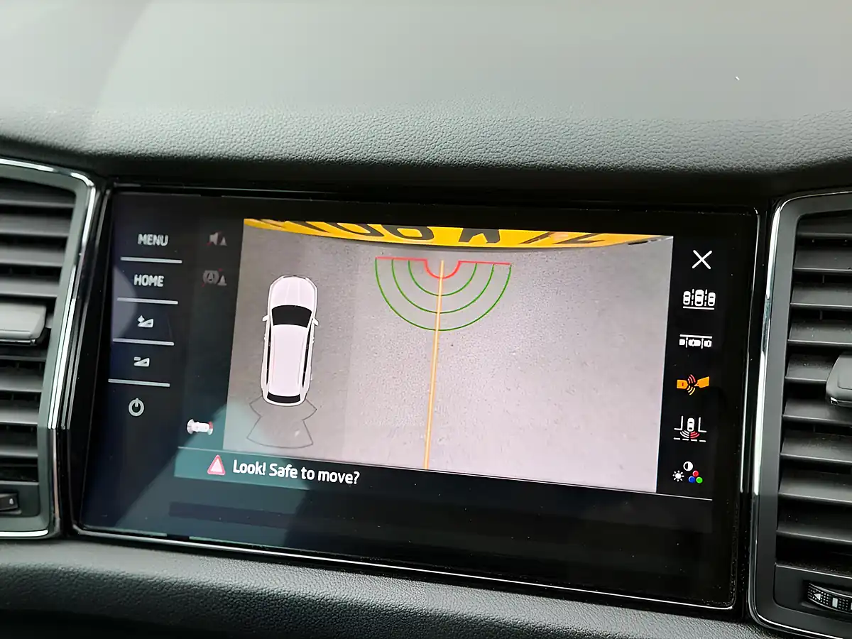 Used 2019 Skoda Kodiaq Sportline Black - Interior and Exterior details 9